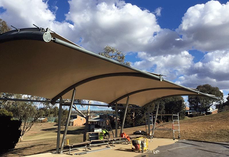 Large cantilever canopy